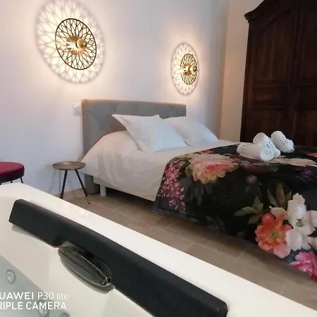 Domaine De La Vidalle Casa vacanze *